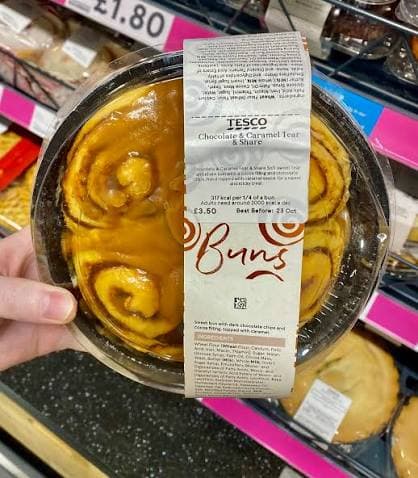 Chocolate & Caramel cinnamon buns